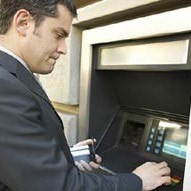 Больше всего банкоматов – у «Сбера», «ВТБ-24» и «Мастер-банка».